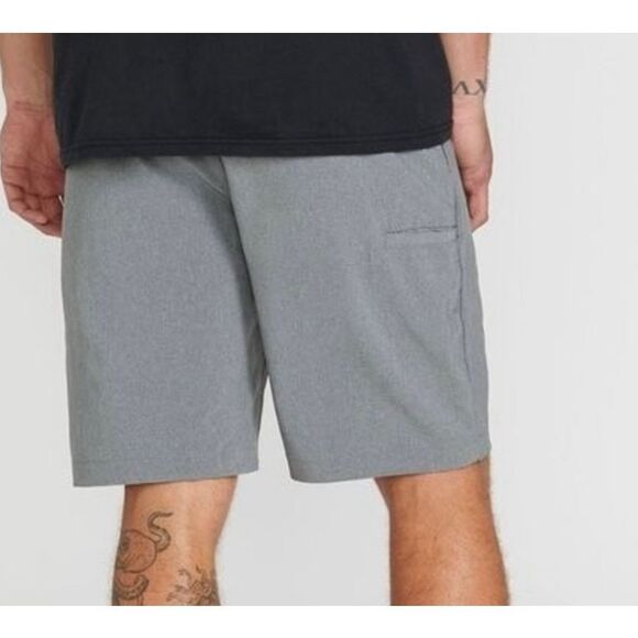 Volcom surf & Turft grey hybrid shorts size 38 - Picture 2 of 12
